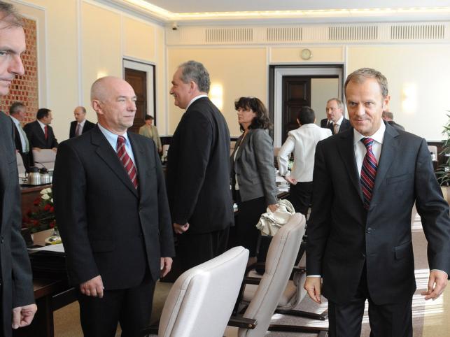 Tusk niezadowolony z ministrów?