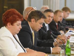 Burza w komisji śledczej do spraw nacisków