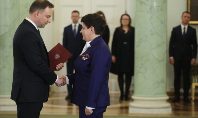 Tak Polacy oceniają pracę prezydenta, Sejmu i Senatu. Ilu przeciwników i zwolenników rządu? SONDAŻ