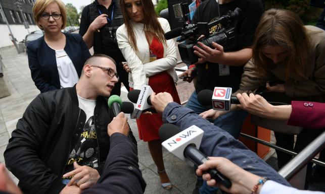 Europosła PO strażnik pomylił z protestującymi.