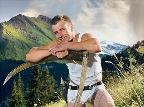 Coś dla pań! Tym razem szwajcarscy farmerzy zachęcają by zobaczyć alpejską krainę