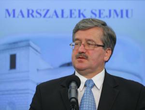 Komorowski:Oszczędności w MON szansą na reformę