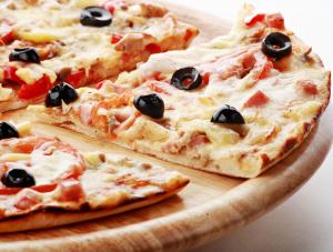 Mordercza pizza atakuje!