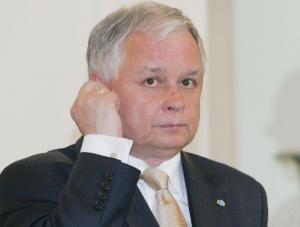 Powołano zespół badający weta Lecha Kaczyńskiego