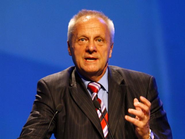 Niesiołowski:Polscy żołnierze powinni zabić porywaczy