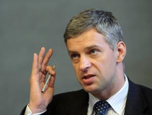 W PiS o polityku PiS: "To hodowanie gada"
