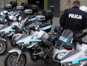 Drogówka jak błyskawica! Do setki w 3,7 sekundy