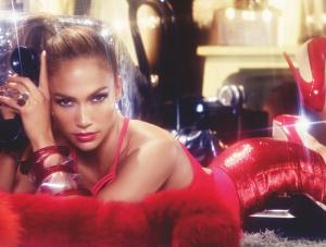 Jennifer Lopez niczym wąż