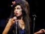 Amy Winehouse na festiwalu Glastonbury w 2008 roku