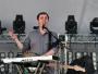 Jonathan Higgs z brytyjską grupą Everything Everything