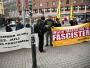 Demonstracja przed sądem w Oslo podczas przesłuchania Andersa Breivika