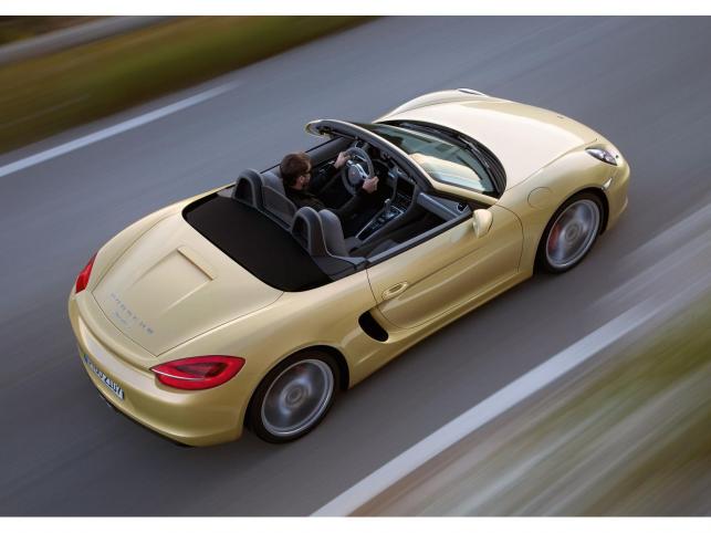 Porsche ujawniło nową generację modelu boxter. Dwuosobowe auto z otwartym nadwoziem pojawi się na rynku z zupełnie nową karoserią o lekkiej konstrukcji i całkowicie zmodyfikowanym zawieszeniem