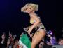 Rihanna w roli blond seksbomby. Nowa fryzura gwiazdy