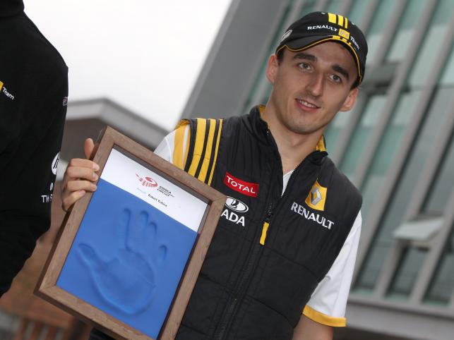 Miejsce 1 Robert Kubica (28 l.) 20 000 000