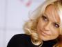 Pamela Anderson jest winna rządowi USA pół miliona dolarów