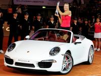Piękna Maria Szarapowa i jej nowe porsche