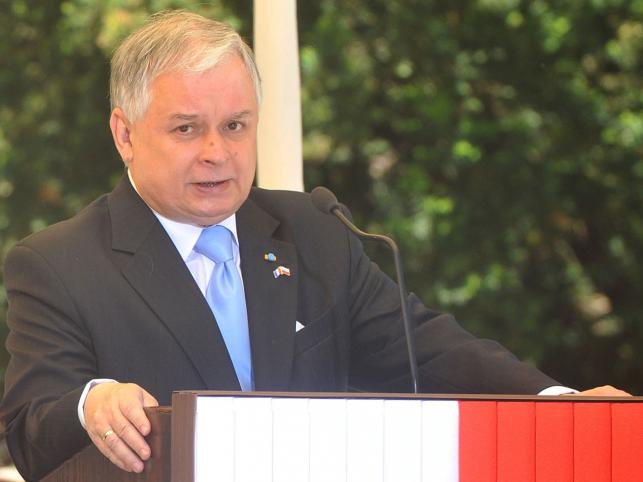 Prezydent:"Trzeba odrzucić szczególne prawa Rosji"