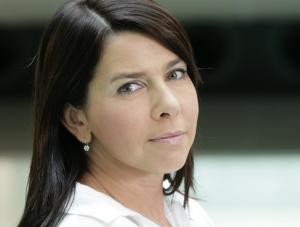 Katarzyna Kolenda-Zaleska: Polityczne bicie powodziowej piany