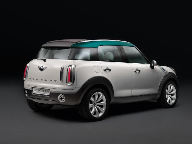 Mimo udziwnień auto dalej przypomina poczciwego miniaka