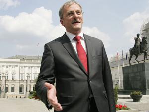Dolniak: "Przekaz spotu PiS odarty jest z wiarygodności"