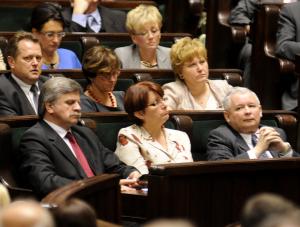 Partia Kaczyńskiego rozliczy rząd z powodzi