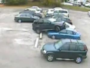 Kobieta w terenówce? Masakra na parkingu