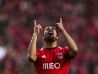 Liga Europy: Benfica i Sevilla bliżej finału. WIDEO