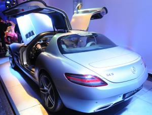 Legendarny Mercedes numer 99