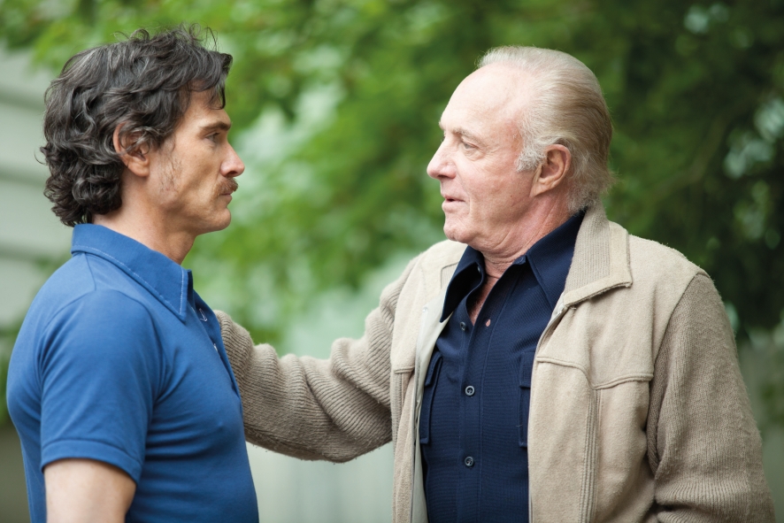 Billy Crudup i James Caan w fimie "Więzy krwi"