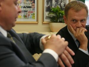 Donald Tusk testuje... Lecha Kaczyńskiego