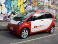 Oto iMiEV, czyli samochód Mitsubishi na prąd, który zelektryzował kierowców w Warszawie