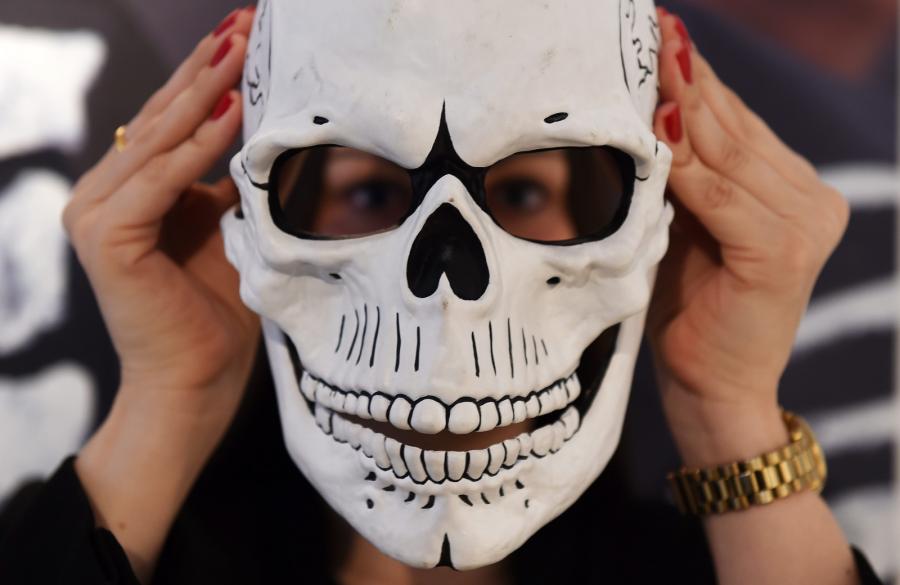 Gadżety ze "Spectre" trafią pod młotek