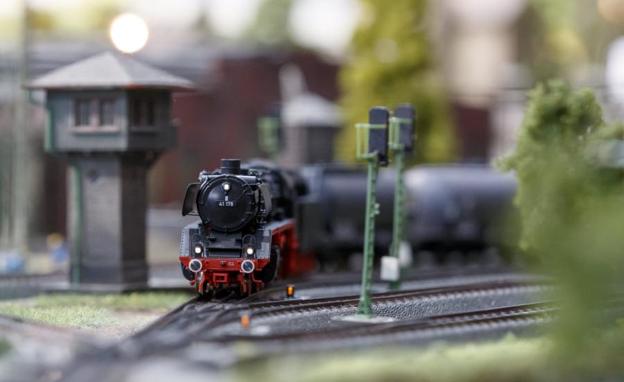 WYSTAWA MINIATUROWYCH KOLEJEK W SINSHEIM
